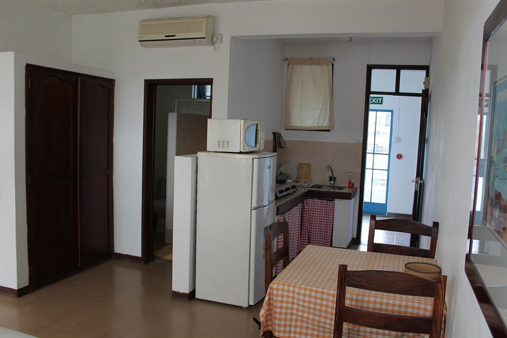 Auberge Miko Grand Baie Exterior photo